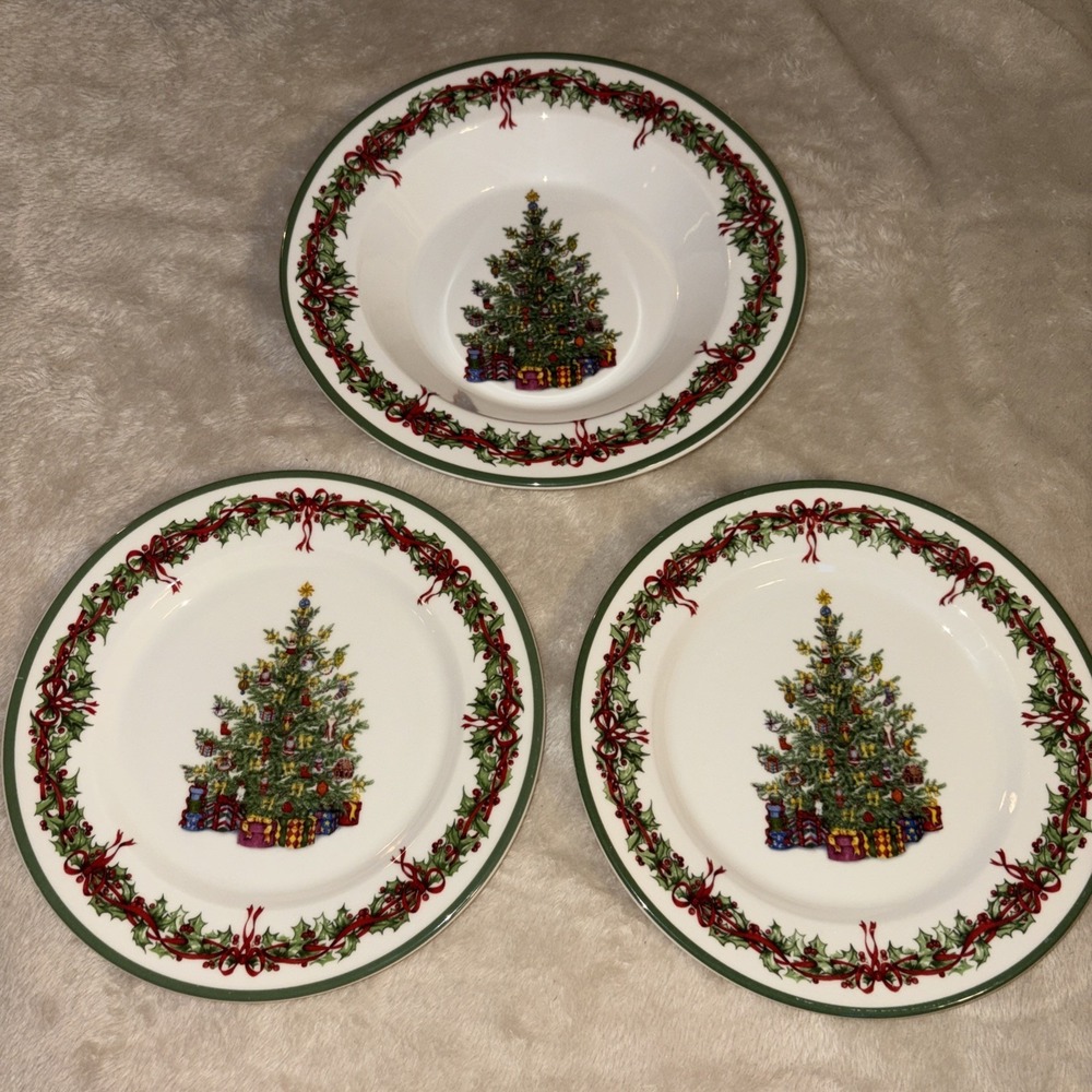 Christopher Radko Traditions Holiday Celebrations 1 Soup Bowl/2 Dessert Plates
